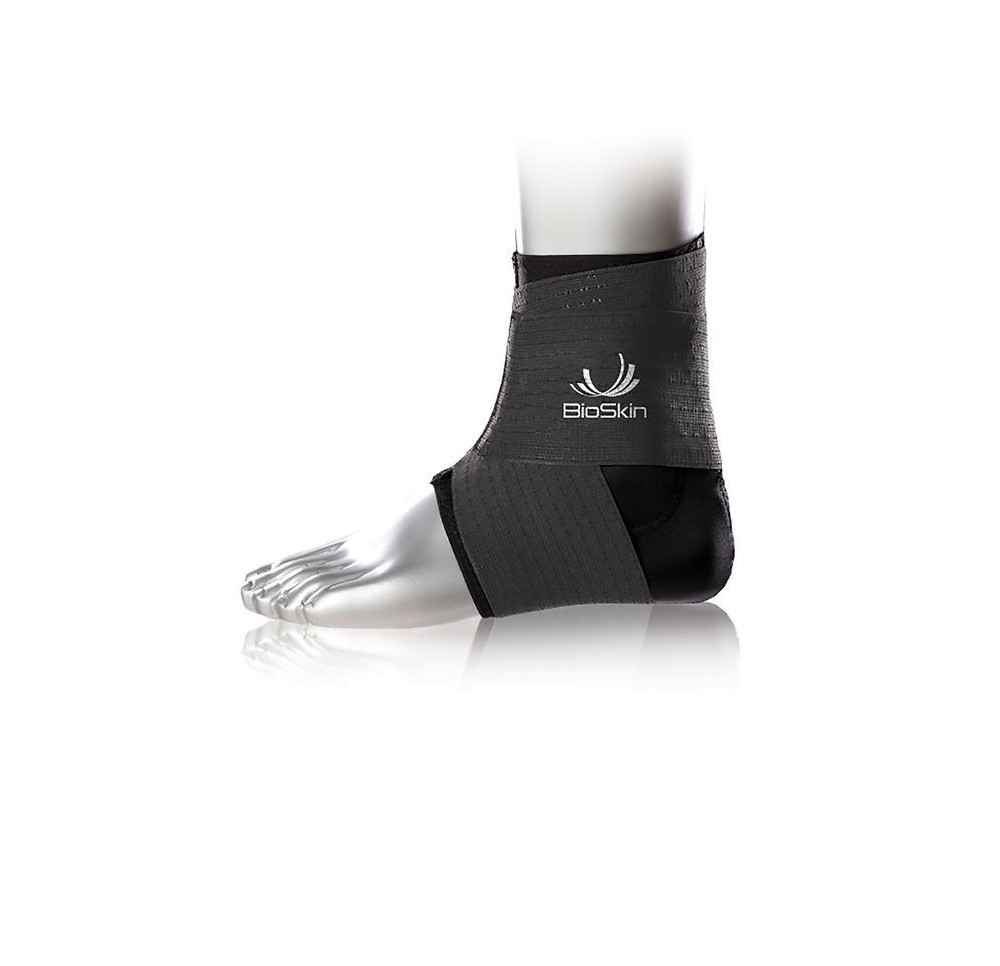 BIOSKIN Attelle pour cheville L av Figure 8 Wrap
